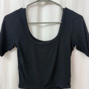 lululemon athletica Black Crop Top